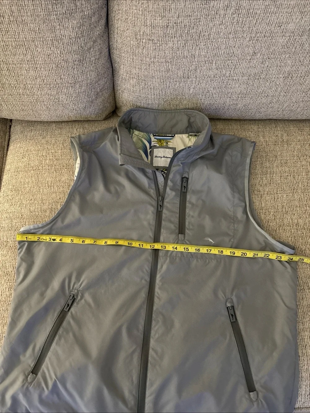 Sz L Tommy Bahama Gray Packable Travel Vest used menswear - Picture 7 of 10